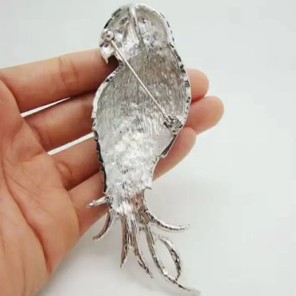 New Retro Rhinestone Parrot Silver Brooch Women Casual Crystal Jacket Scarf *